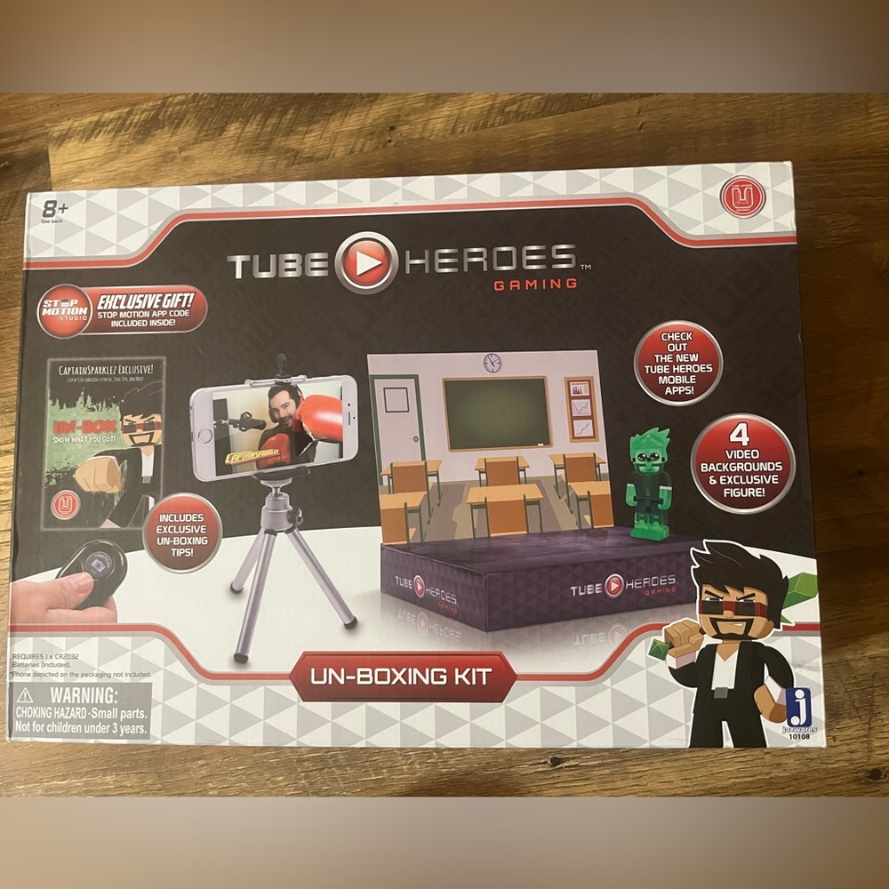 Tube Heroes University- Captain Sparklez Unboxing Kit